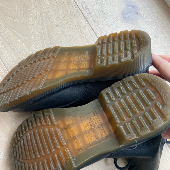 DR MARTENS Women boots (like new) - Picture 4 of 4